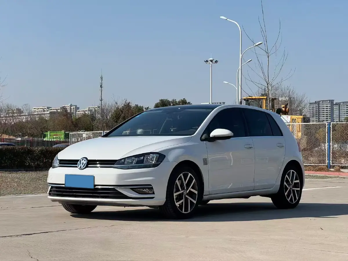 2020 Volkswagen Golf 1.4T 150HP L4 7DCT