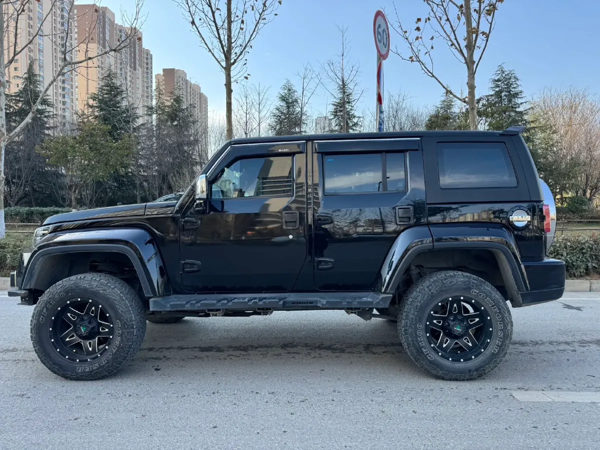 2022 Beijing BJ40 2.0T 224HP L4 8AT,autocango,china used car exporter,china ev exporter,chinese used car exporter,chinese used ev exporter