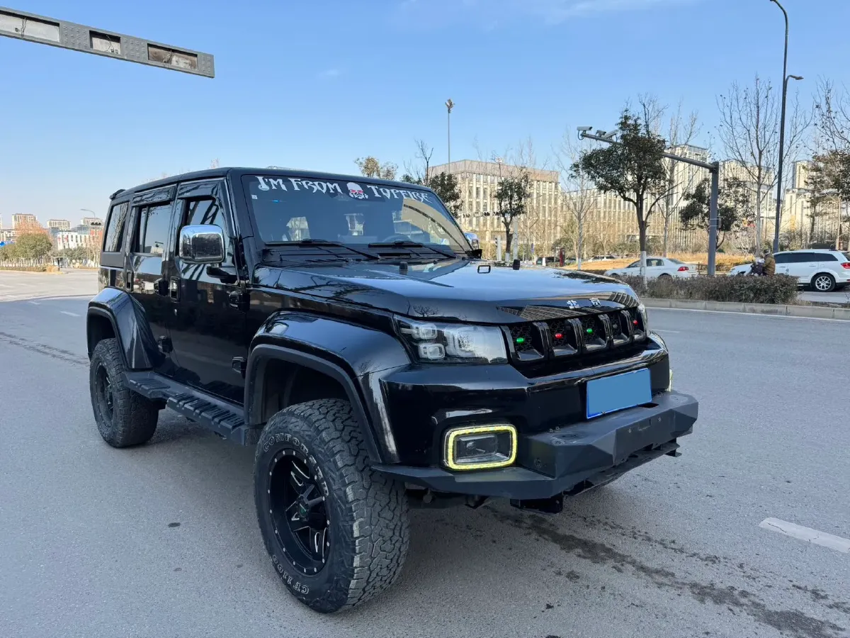 2022 Beijing BJ40 2.0T 224HP L4 8AT,autocango,china used car exporter,china ev exporter,chinese used car exporter,chinese used ev exporter