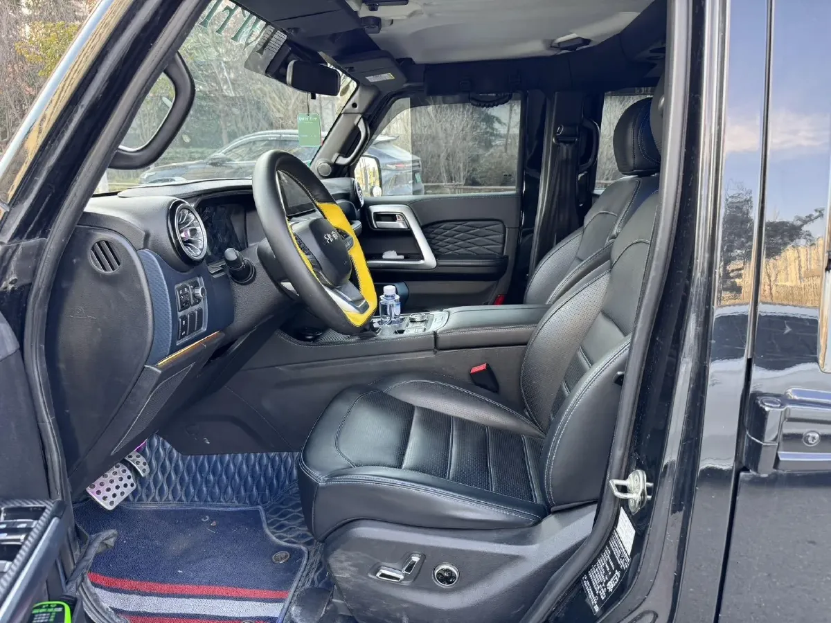 2022 Beijing BJ40 2.0T 224HP L4 8AT,autocango,china used car exporter,china ev exporter,chinese used car exporter,chinese used ev exporter