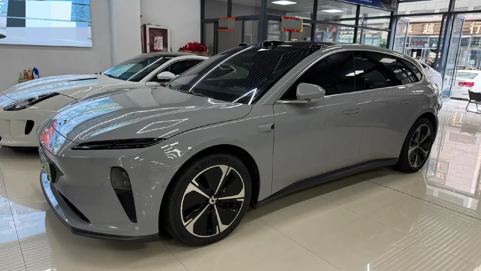 2024 NIO ET5T BEV 75KWH