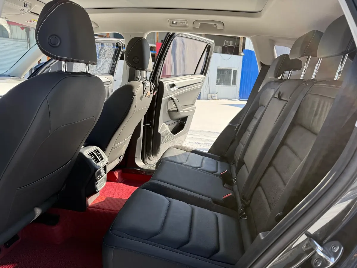 2022 Volkswagen Tayron 1.4T 150HP L4 7DCT,autocango,china used car exporter,china ev exporter,chinese used car exporter,chinese used ev exporter