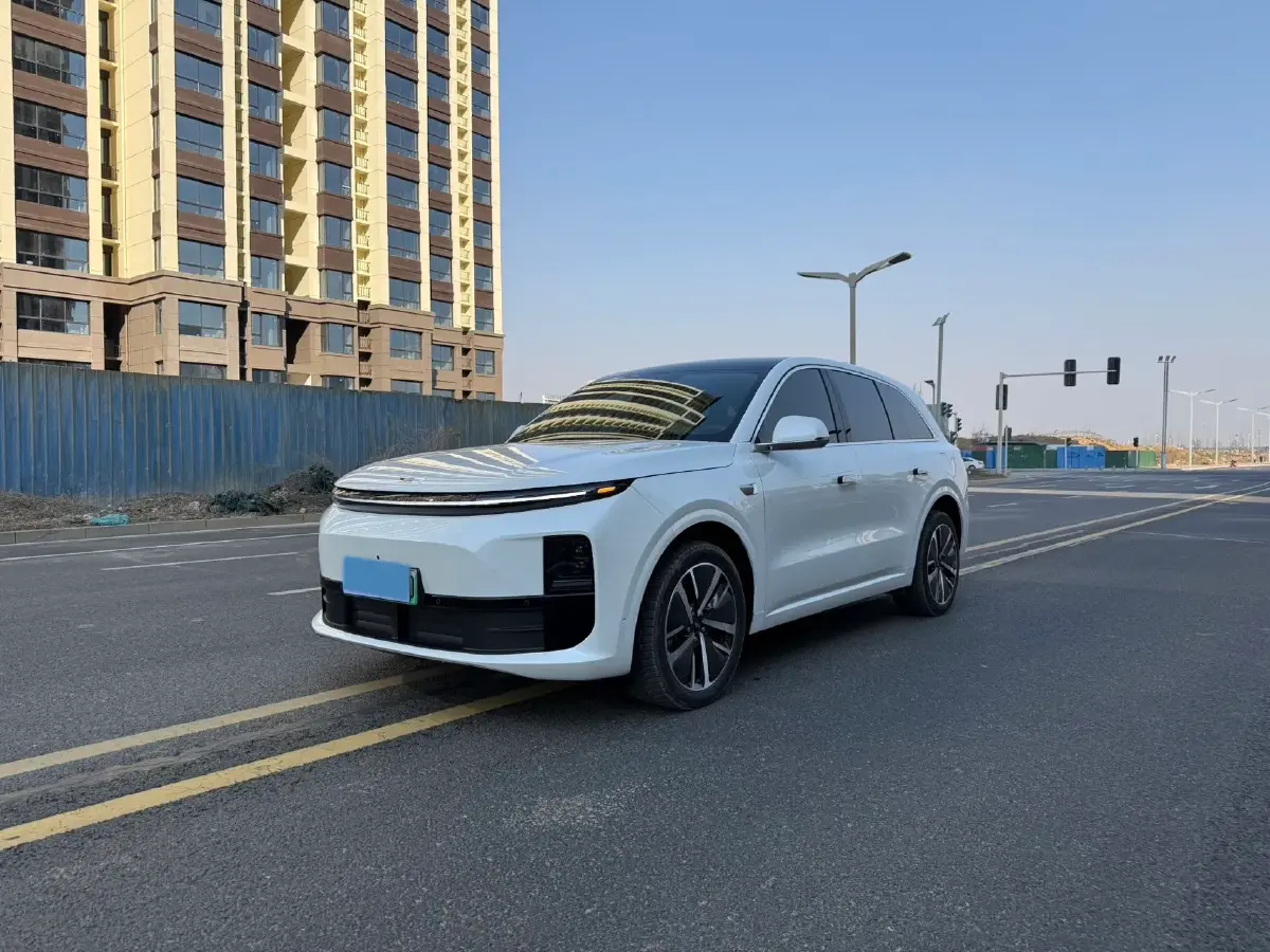 2024 Li L6 Range Extended 154HP L4 REEV 36.8KWH