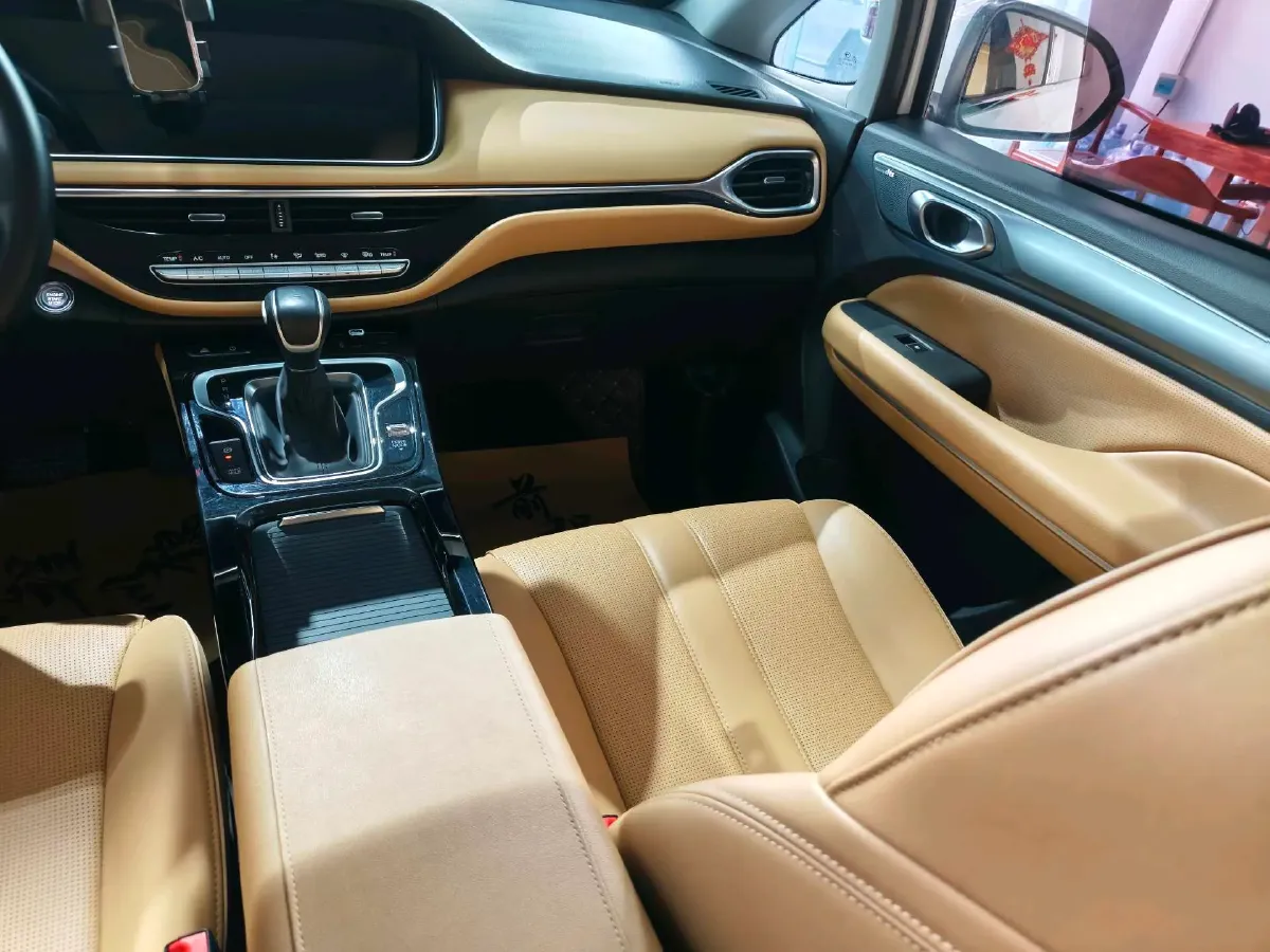 2023 GAC Trumpchi M6 1.5T 177HP L4 7DCT,autocango,china used car exporter,china ev exporter,chinese used car exporter,chinese used ev exporter