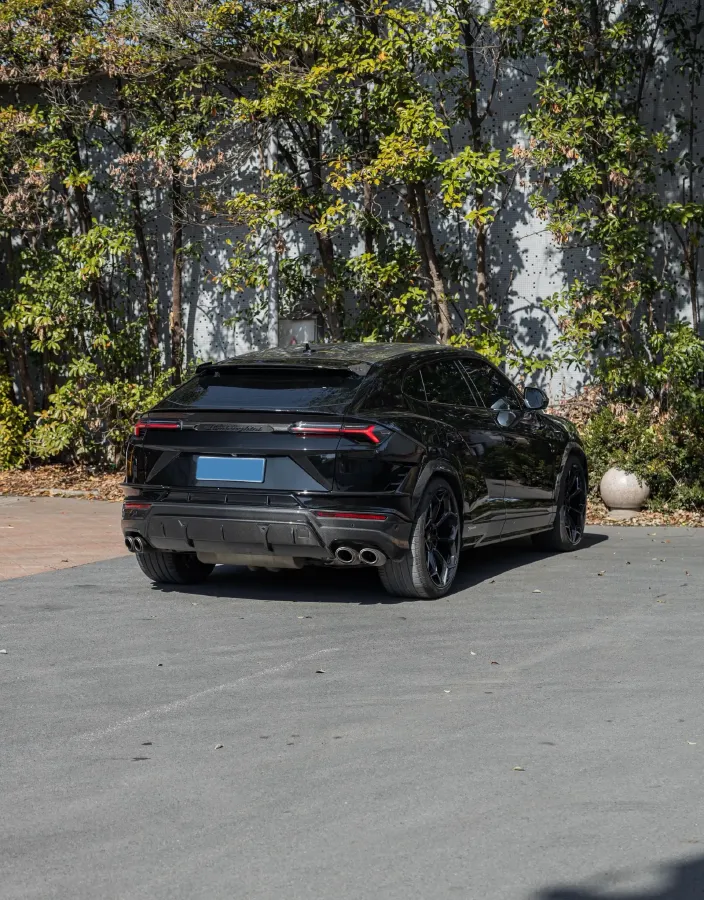 2022 Lamborghini Urus 4.0T 641HP V8 8AT,autocango,china used car exporter,china ev exporter,chinese used car exporter,chinese used ev exporter