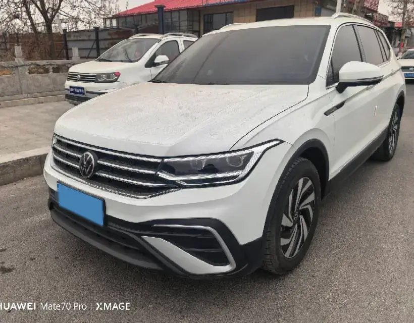 2023 Volkswagen Tiguan L 1.5T 160HP L4 7DCT