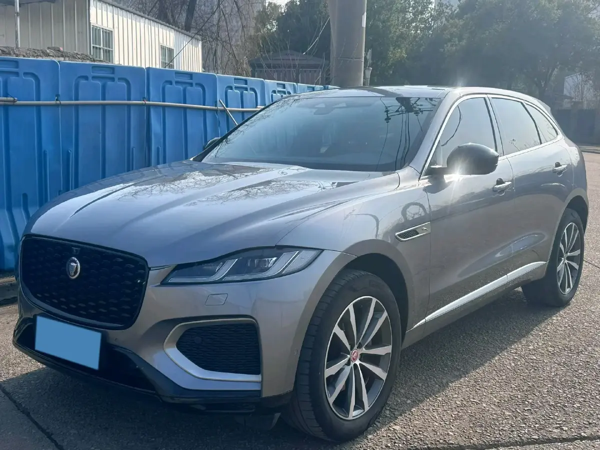 2021 Jaguar F-PACE 2.0T 250HP L4 8AT