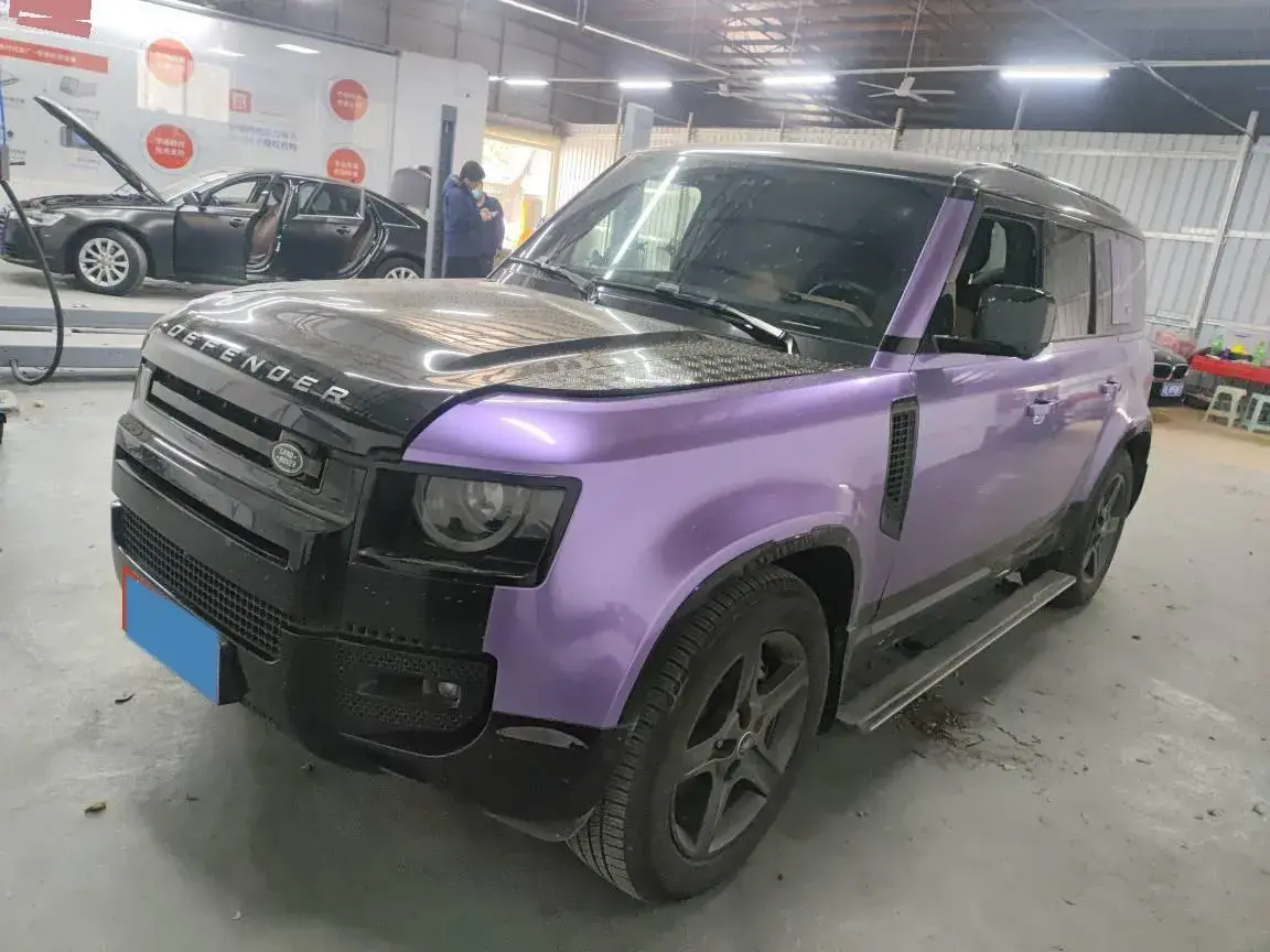 2024 Land Rover Defender 3.0T 400HP L6 8AT