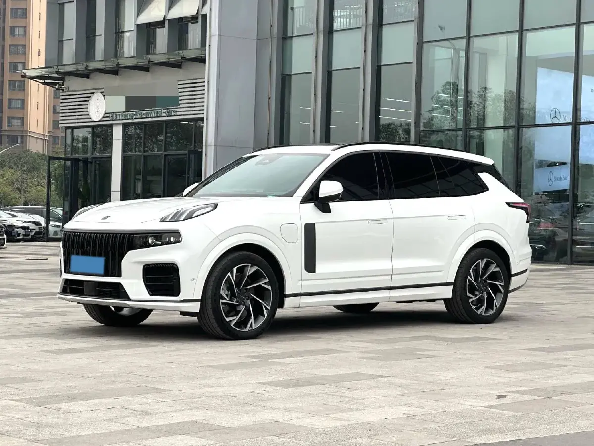 2021 LYNK&CO 09 EM-P 2.0T 254HP L4 8AT PHEV 18.83KWH
