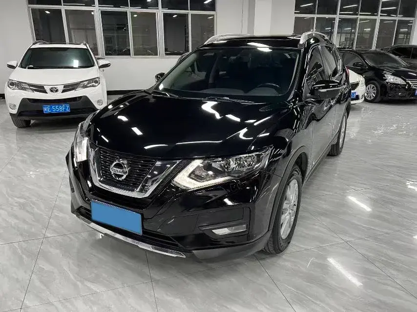 2020 Nissan X-Trail 2.0L 154HP L4 CVT