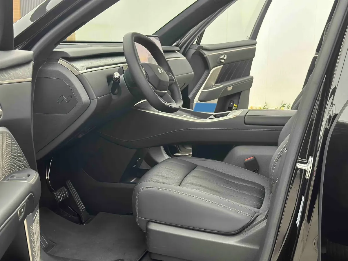 2025 ONVO L90 BEV,autocango,china used car exporter,china ev exporter,chinese used car exporter,chinese used ev exporter