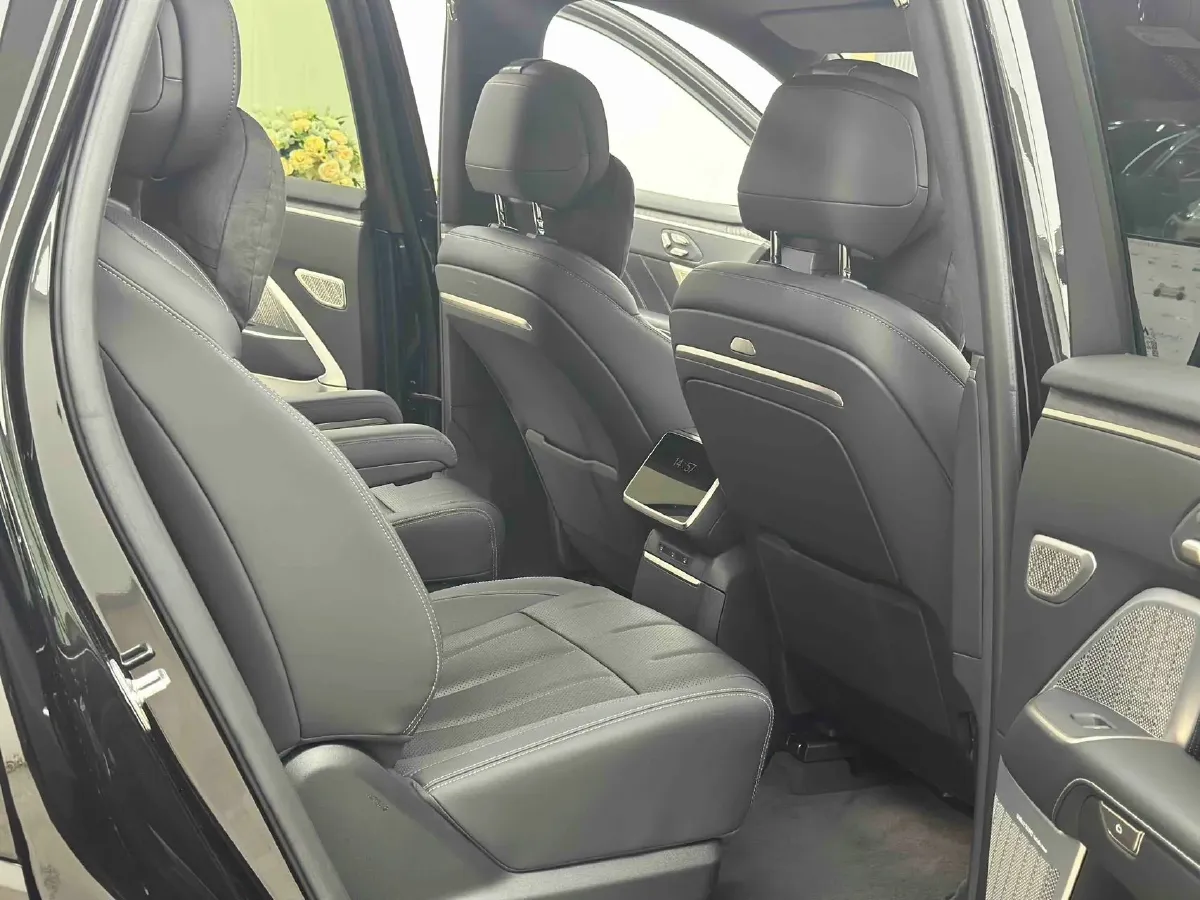 2025 ONVO L90 BEV,autocango,china used car exporter,china ev exporter,chinese used car exporter,chinese used ev exporter