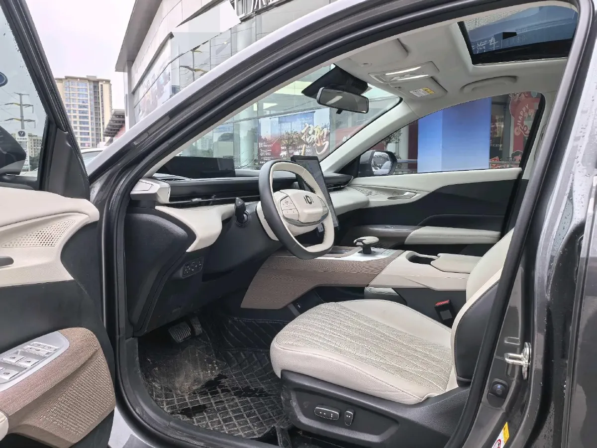 2024 ChangAn QiYuan A05 1.5L 110HP L4 E-CVT PHEV 18.99KWH,autocango,china used car exporter,china ev exporter,chinese used car exporter,chinese used ev exporter