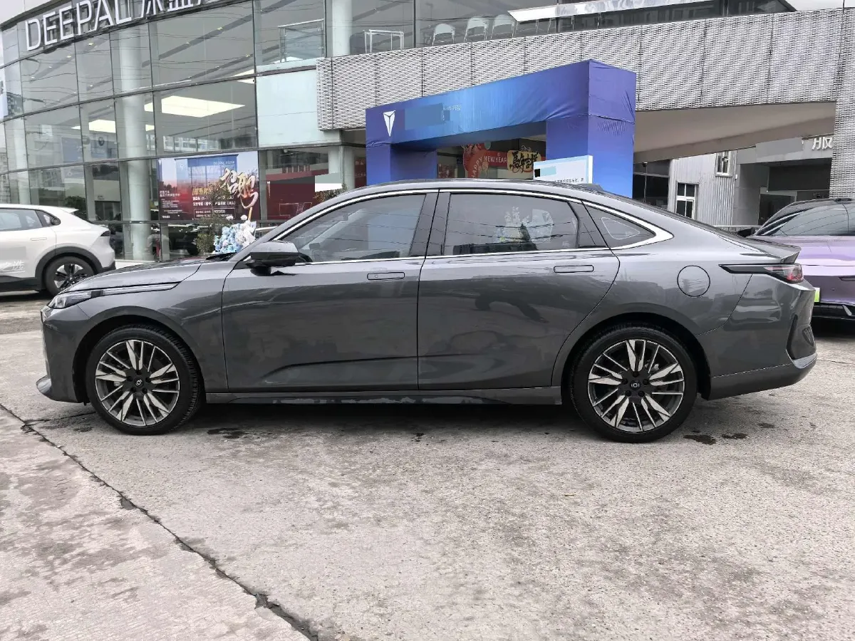 2024 ChangAn QiYuan A05 1.5L 110HP L4 E-CVT PHEV 18.99KWH,autocango,china used car exporter,china ev exporter,chinese used car exporter,chinese used ev exporter