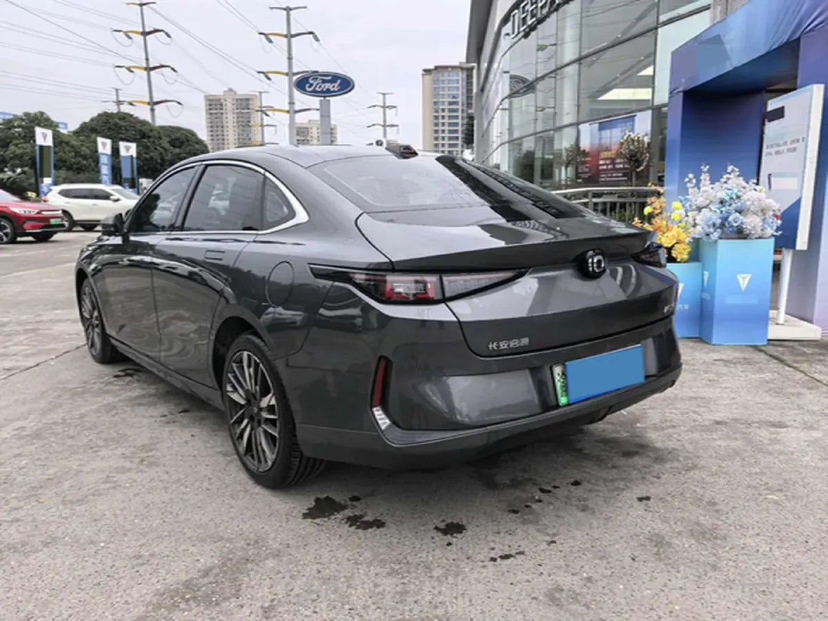 2024 ChangAn QiYuan A05 1.5L 110HP L4 E-CVT PHEV 18.99KWH,autocango,china used car exporter,china ev exporter,chinese used car exporter,chinese used ev exporter