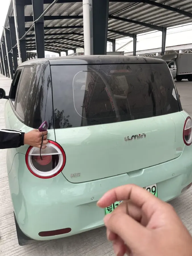 2025 LingBox BOX BEV 19.2KWH,autocango,china used car exporter,china ev exporter,chinese used car exporter,chinese used ev exporter