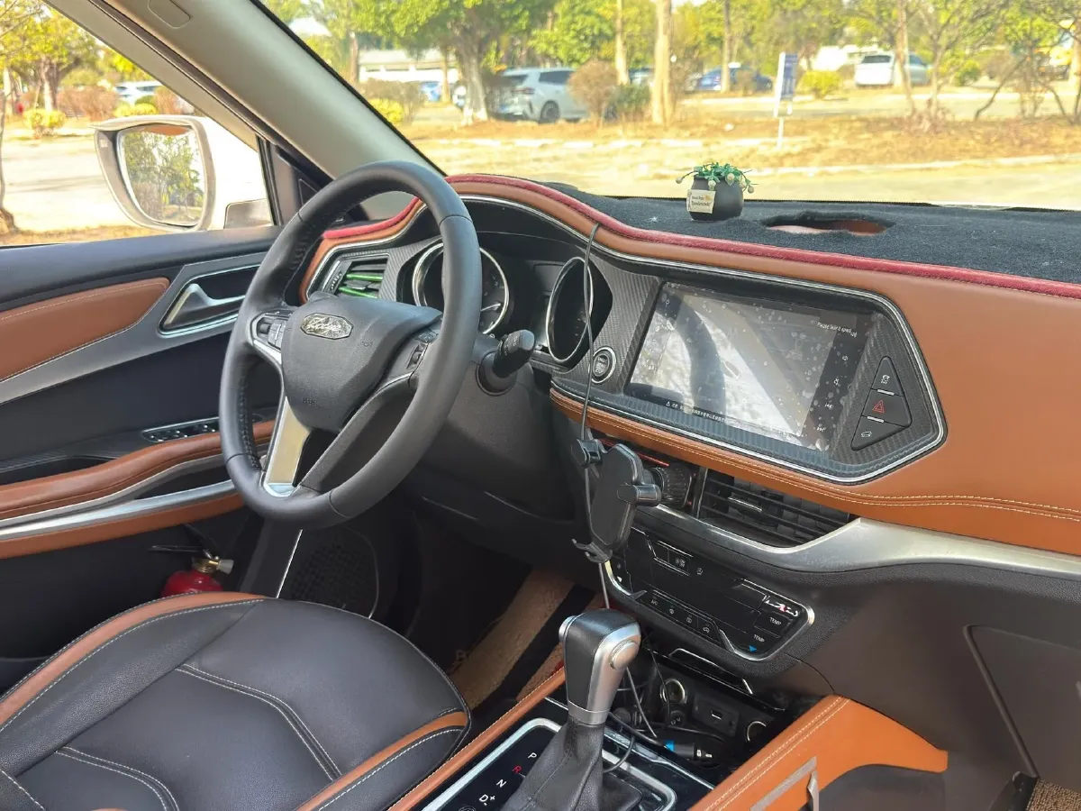 2017 Zotye T300 1.5T 144HP L4 5MT,autocango,china used car exporter,china ev exporter,chinese used car exporter,chinese used ev exporter