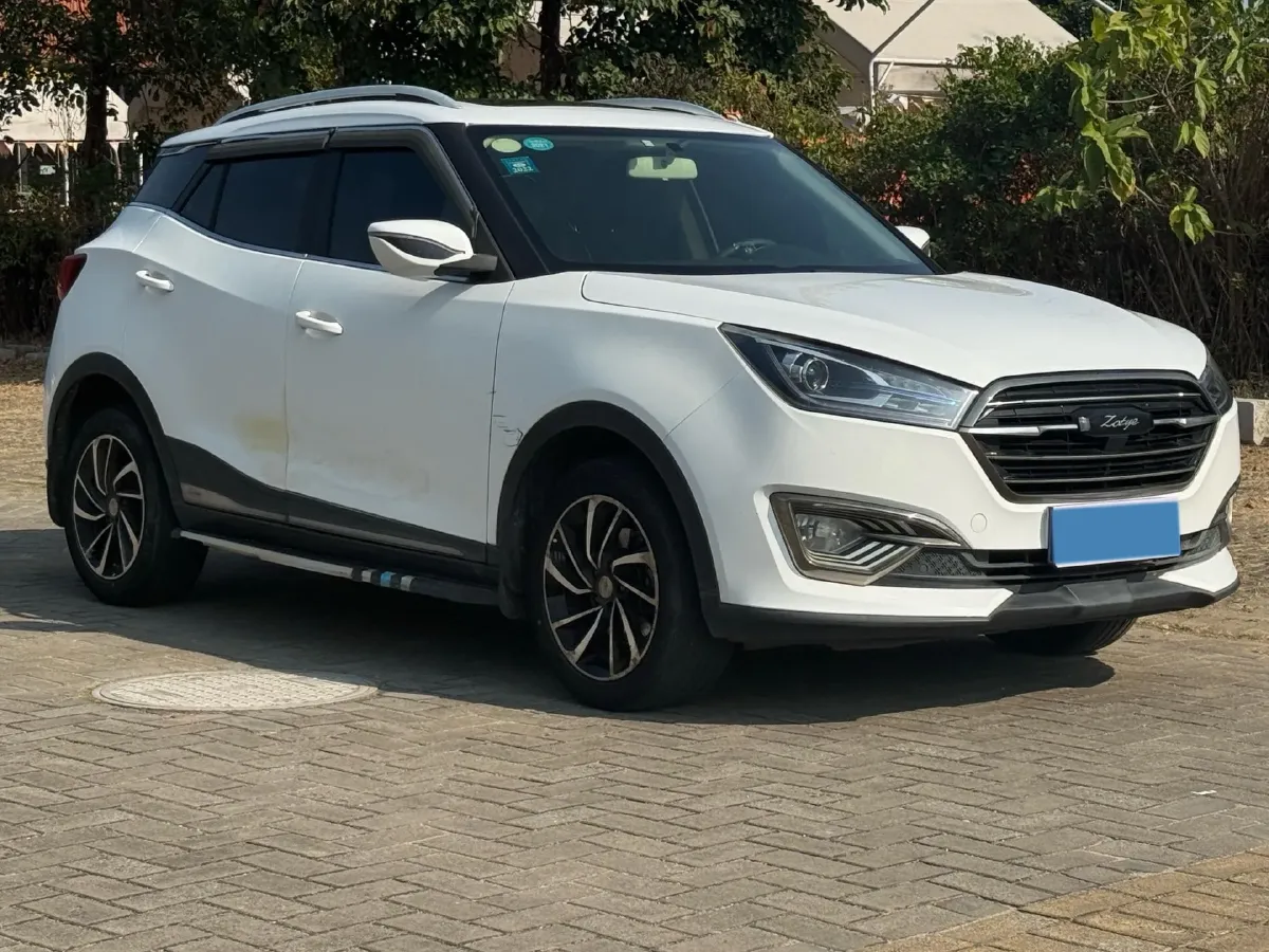 2017 Zotye T300 1.5T 144HP L4 5MT,autocango,china used car exporter,china ev exporter,chinese used car exporter,chinese used ev exporter