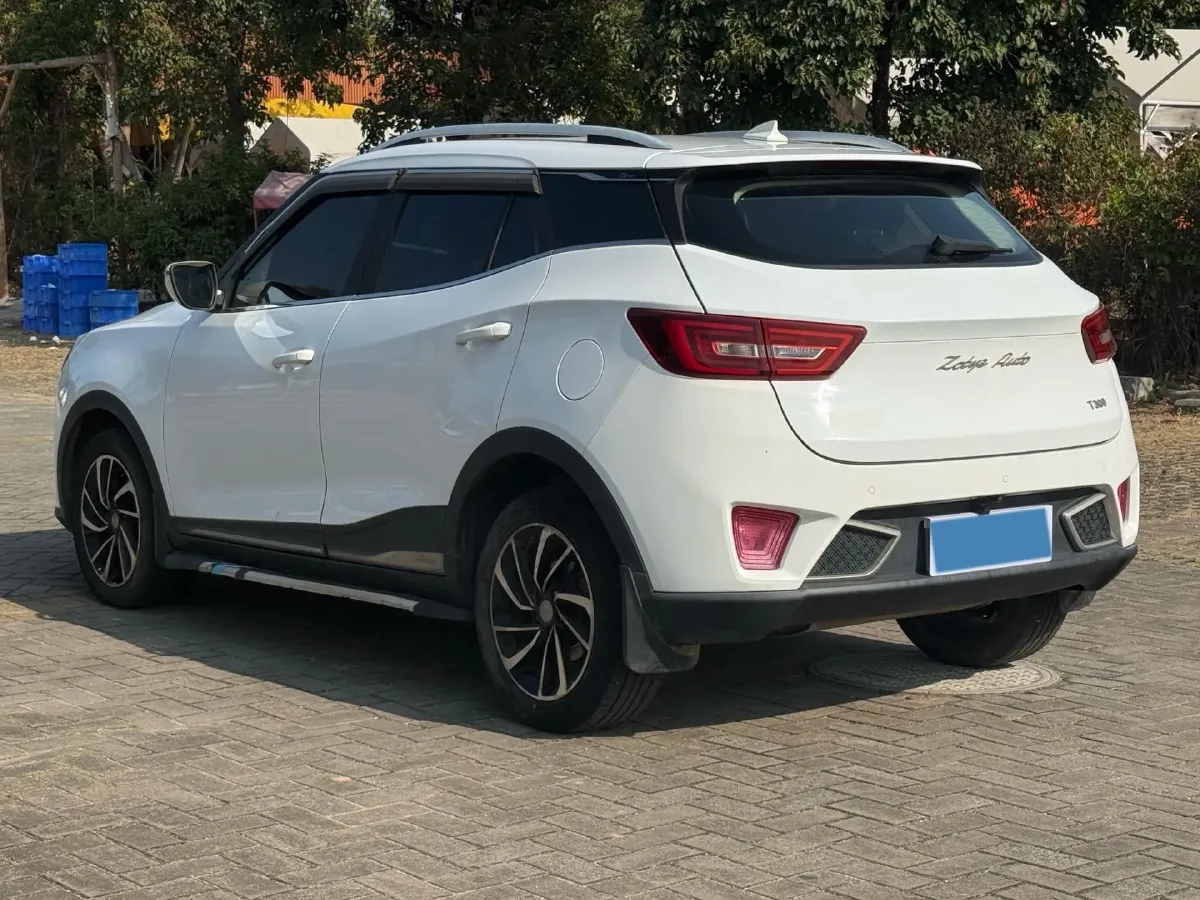 2017 Zotye T300 1.5T 144HP L4 5MT,autocango,china used car exporter,china ev exporter,chinese used car exporter,chinese used ev exporter