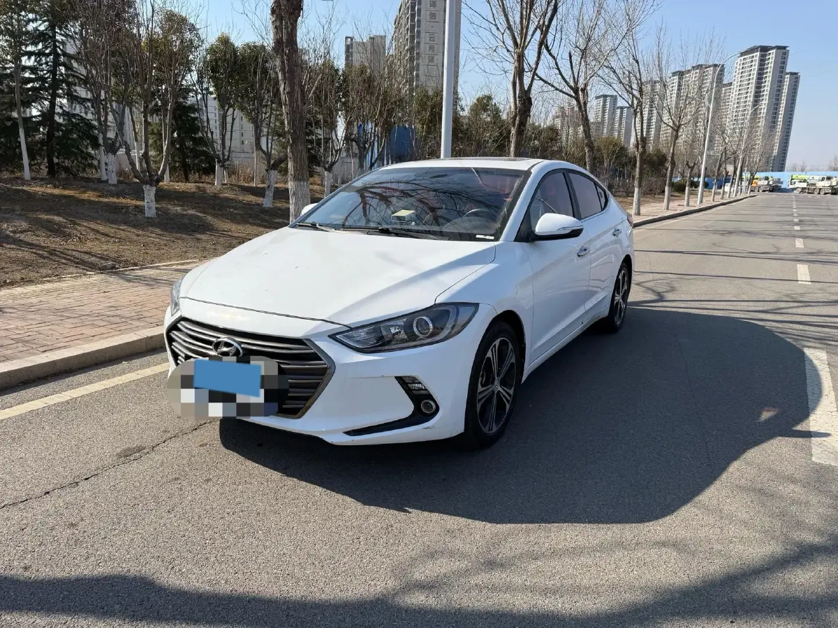 2018 Hyundai Elantra 1.4T 130HP L4 7DCT