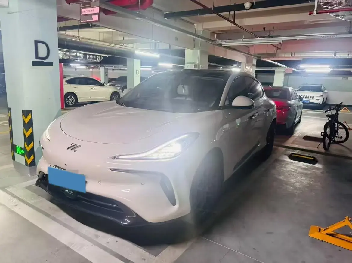 2023 IM LS6 BEV 71KWH