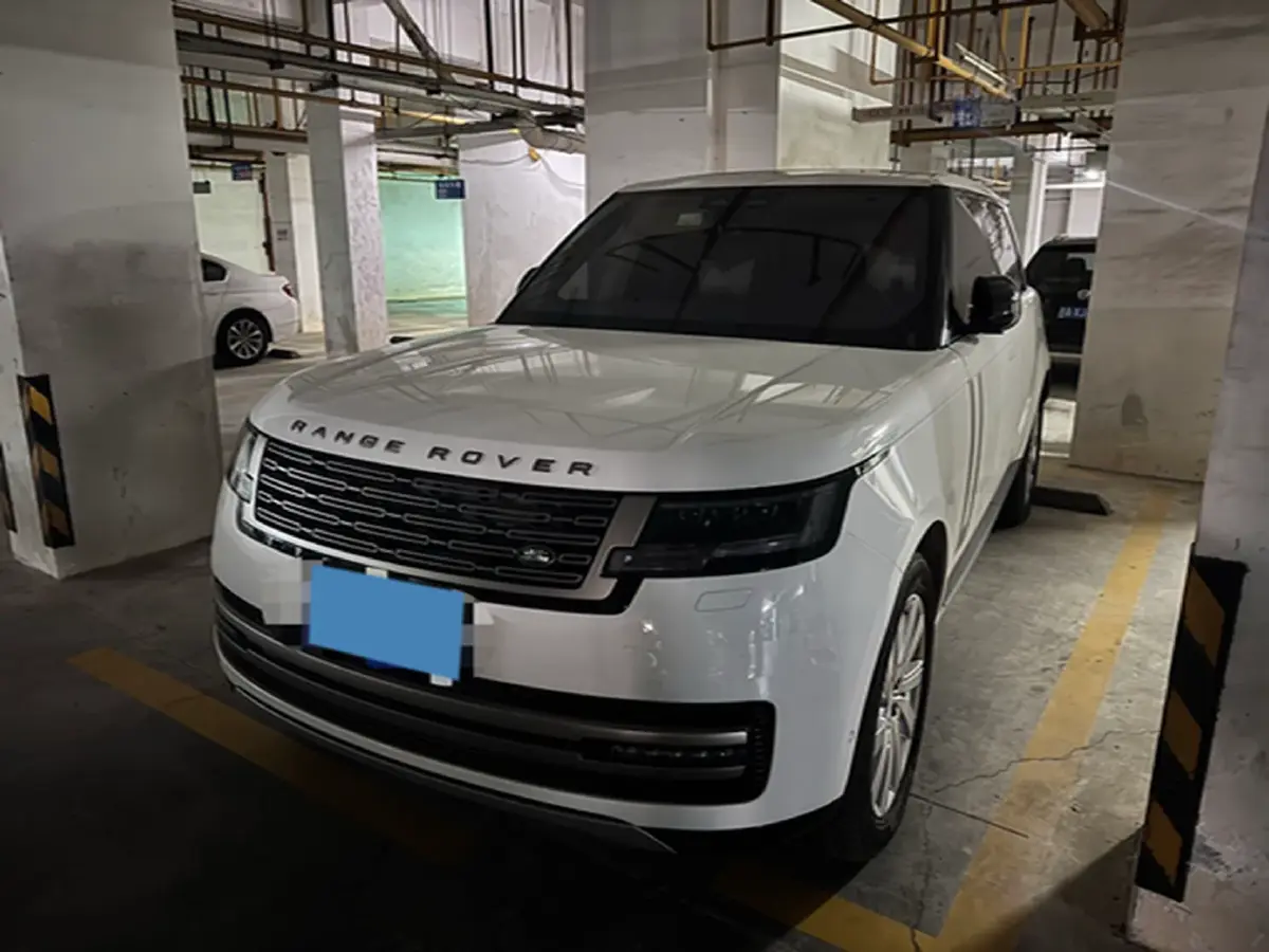 2025 Land Rover Range Rover 3.0T 400HP L6 8AT