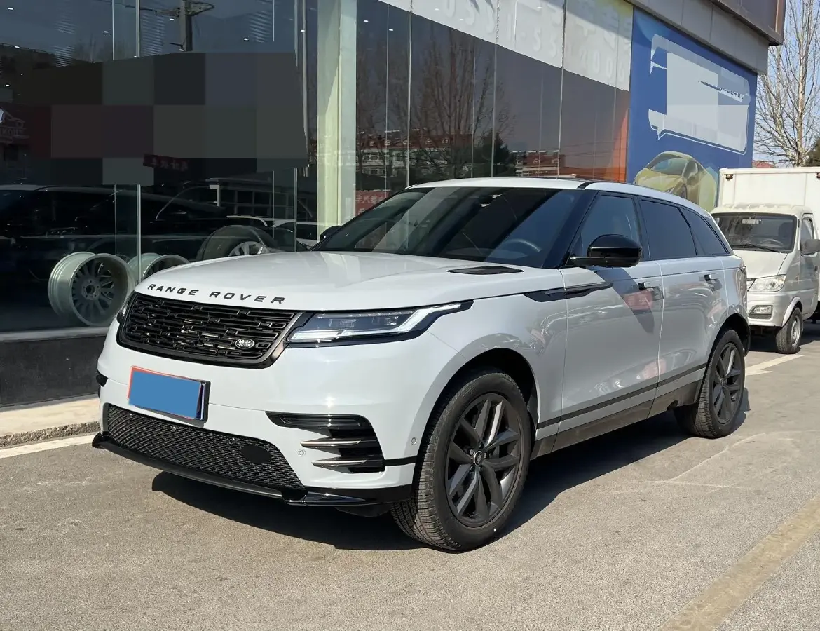 2024 Land Rover Range Rover Velar 2.0T 250HP L4 8AT