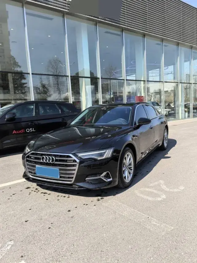 2023 Audi A6L 2.0T 190HP L4 7DCT