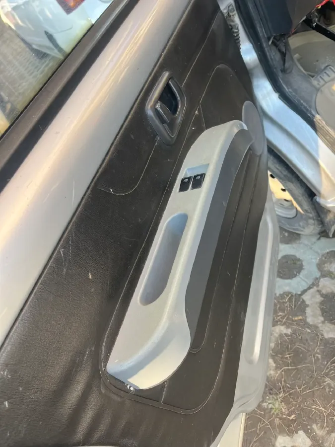 2015 JinBei ZhiShang S30 1.5L 102HP L4 5MT,autocango,china used car exporter,china ev exporter,chinese used car exporter,chinese used ev exporter