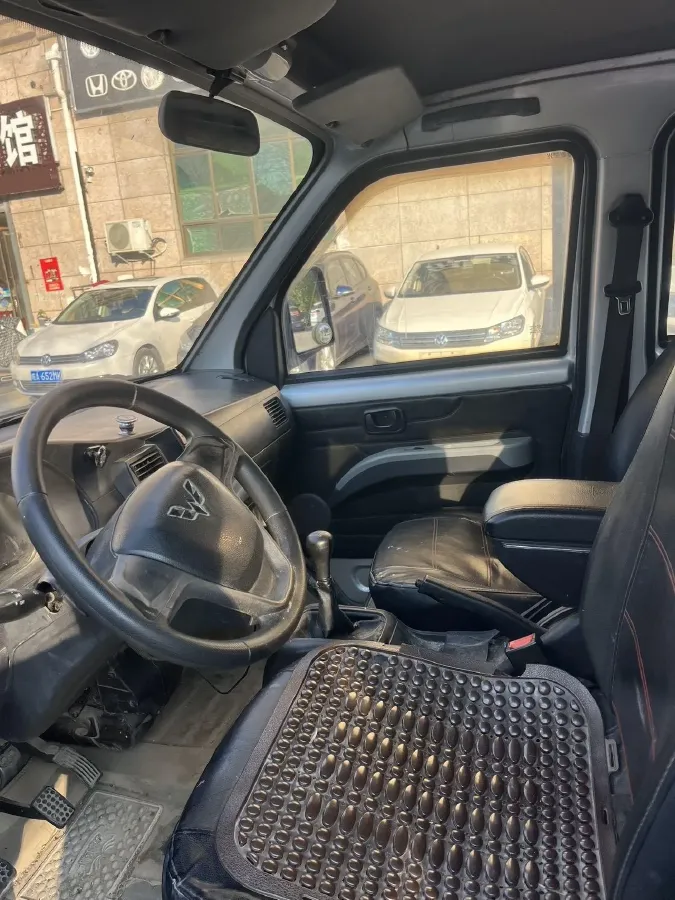 2015 JinBei ZhiShang S30 1.5L 102HP L4 5MT,autocango,china used car exporter,china ev exporter,chinese used car exporter,chinese used ev exporter