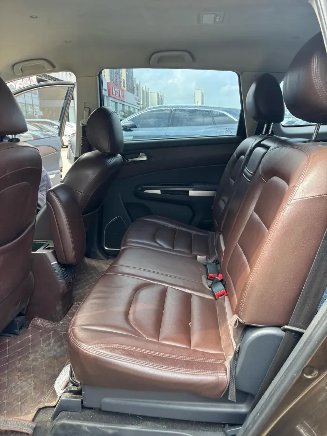 2017 HaiMa Family F7 1.5T 165HP L4 6AT,autocango,china used car exporter,china ev exporter,chinese used car exporter,chinese used ev exporter