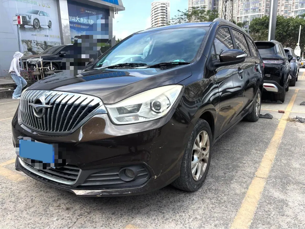 2017 HaiMa Family F7 1.5T 165HP L4 6AT,autocango,china used car exporter,china ev exporter,chinese used car exporter,chinese used ev exporter
