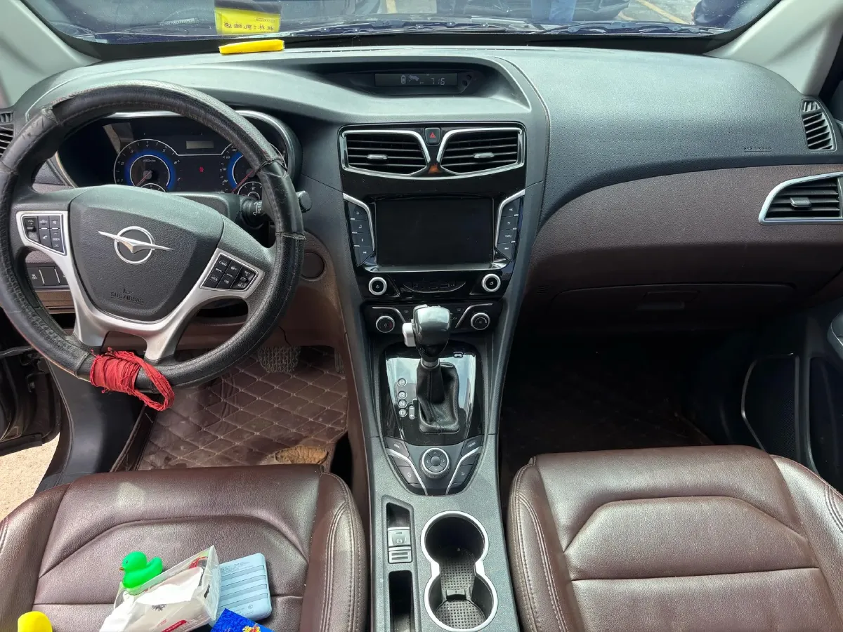 2017 HaiMa Family F7 1.5T 165HP L4 6AT,autocango,china used car exporter,china ev exporter,chinese used car exporter,chinese used ev exporter