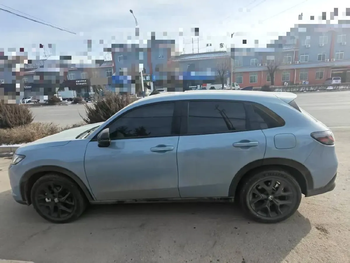 2023 Honda ZR-V 2.0L 143HP L4 E-CVT Hybrid,autocango,china used car exporter,china ev exporter,chinese used car exporter,chinese used ev exporter