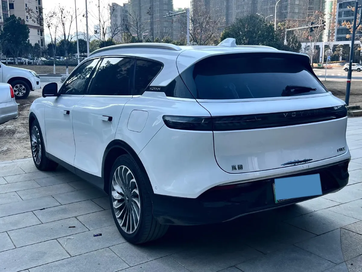 2022 Voyah FREE Range Extended 109HP REEV 33KWH,autocango,china used car exporter,china ev exporter,chinese used car exporter,chinese used ev exporter