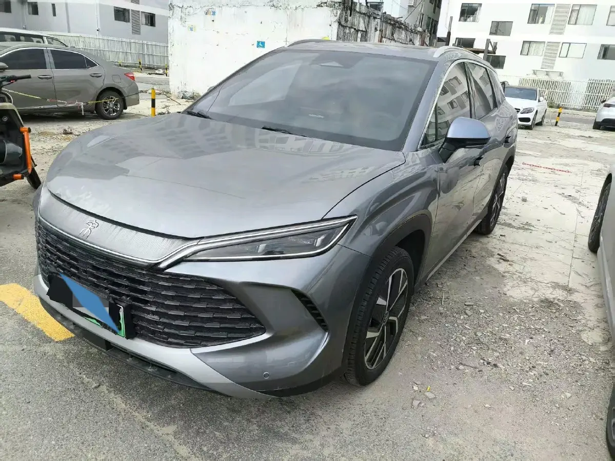 2024 BYD SongL DM-i 1.5L 101HP L4 E-CVT PHEV 26.6KWH