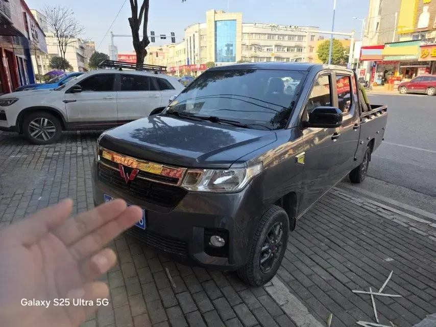 2021 WuLing ZhentTu 1.5L 99HP L4 5MT,autocango,china used car exporter,china ev exporter,chinese used car exporter,chinese used ev exporter