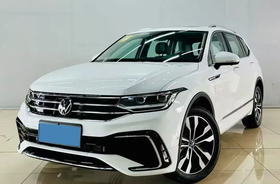 2024 Volkswagen Tiguan L 2.0T 186HP L4 7DCT