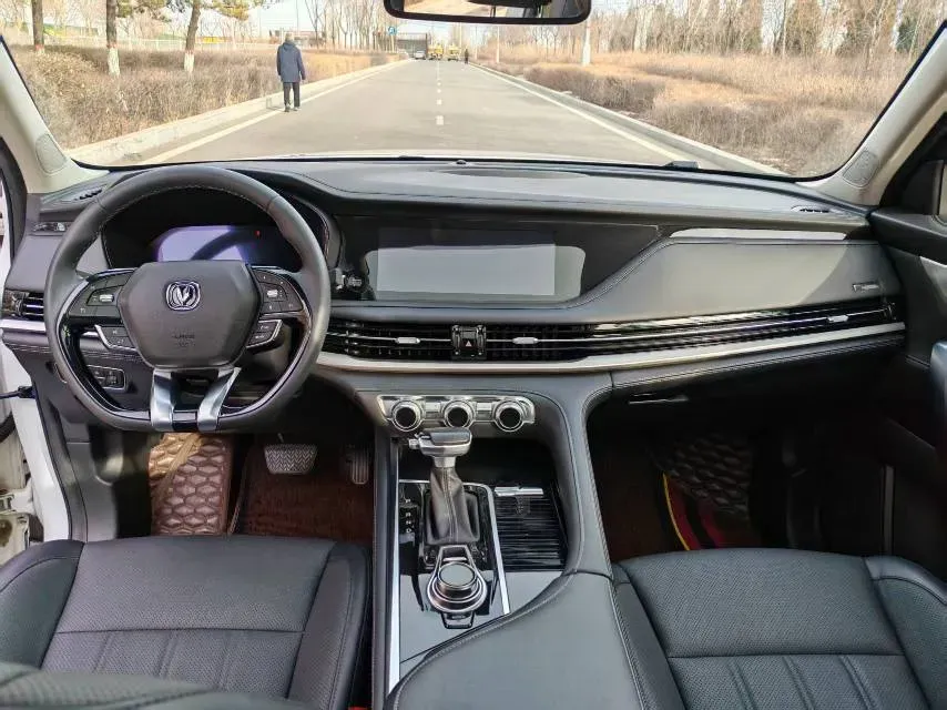 2019 ChangAn CS95 2.0T 233HP L4 6AT,autocango,china used car exporter,china ev exporter,chinese used car exporter,chinese used ev exporter