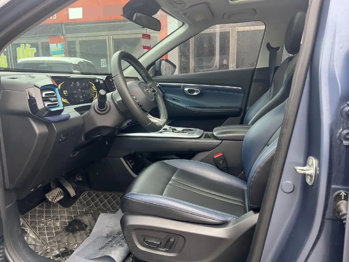 2023 GAC Trumpchi GS3 1.5T 177HP L4 7DCT,autocango,china used car exporter,china ev exporter,chinese used car exporter,chinese used ev exporter