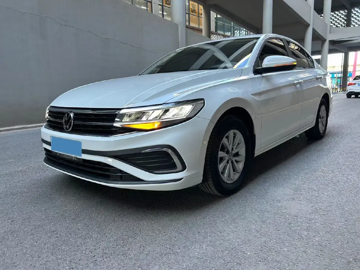 2023 Volkswagen Bora 1.2T 116HP L4 7DCT