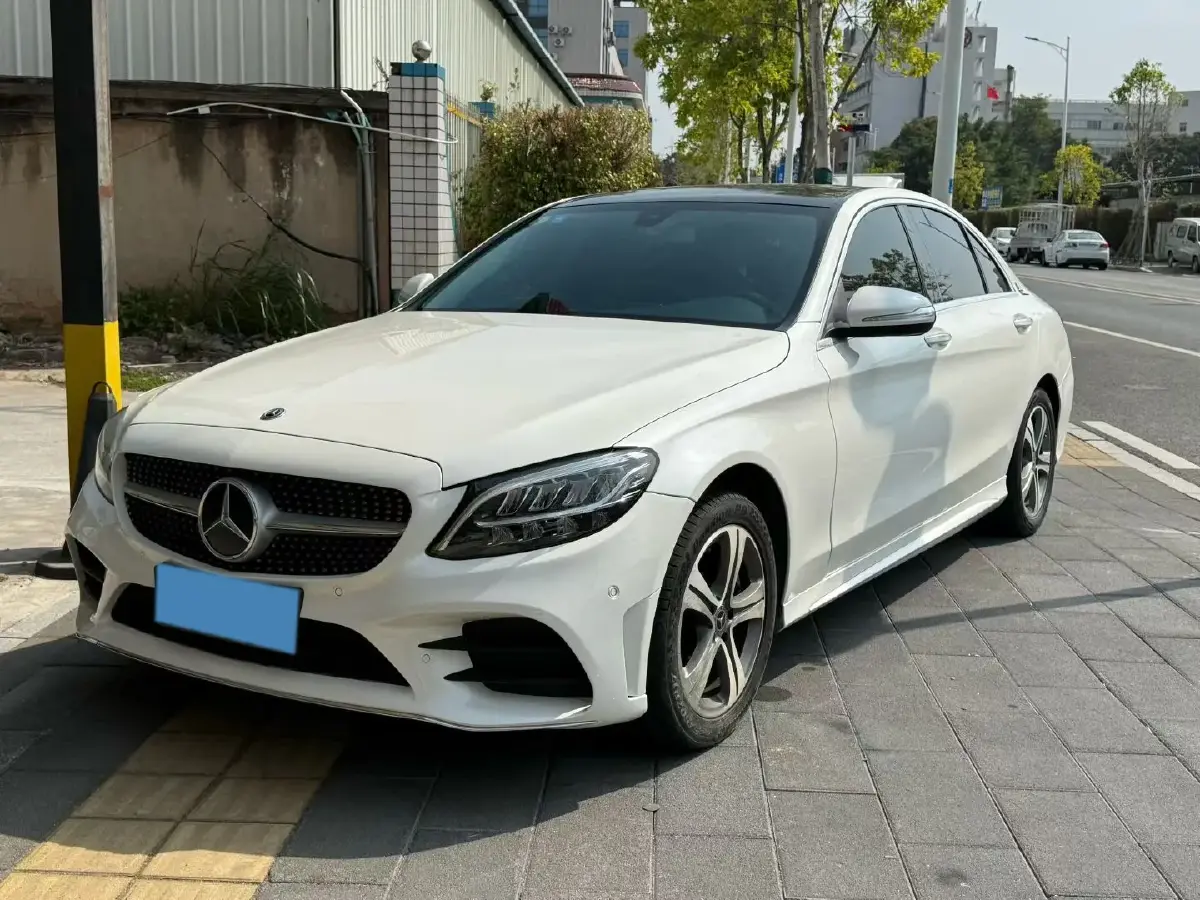 2020 Mercedes-Benz C Class 1.5T 184HP L4 9AT