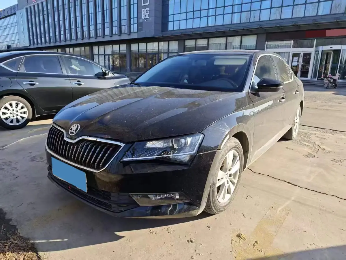 2016 Skoda Superb 1.4T 150HP L4 7DCT