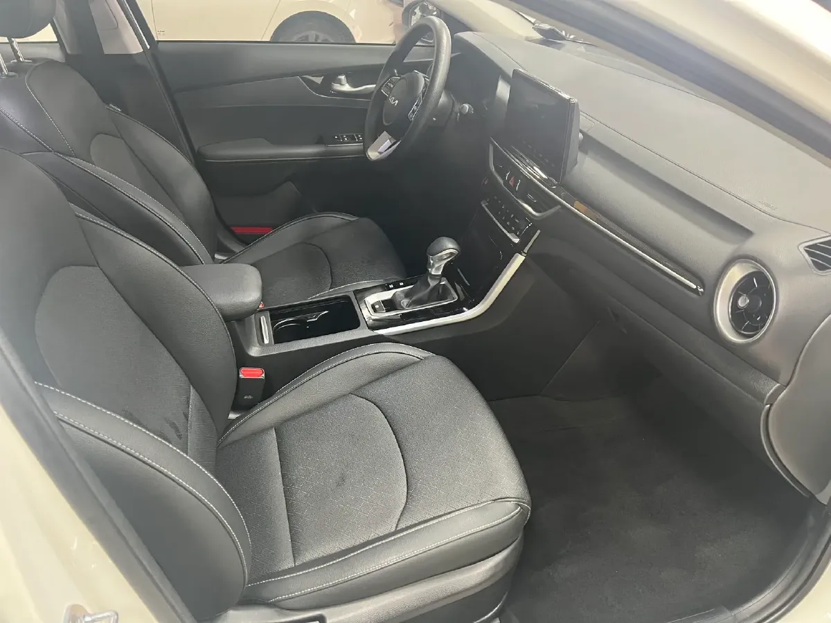 2021 Kia K3 1.5L 115HP L4 CVT,autocango,china used car exporter,china ev exporter,chinese used car exporter,chinese used ev exporter