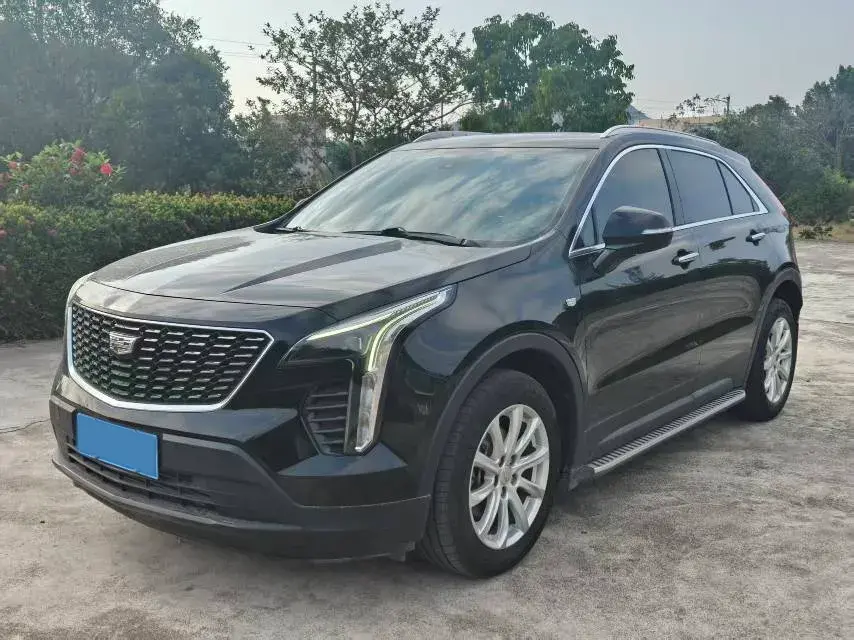 2021 Cadillac XT4 2.0T 237HP L4 9AT