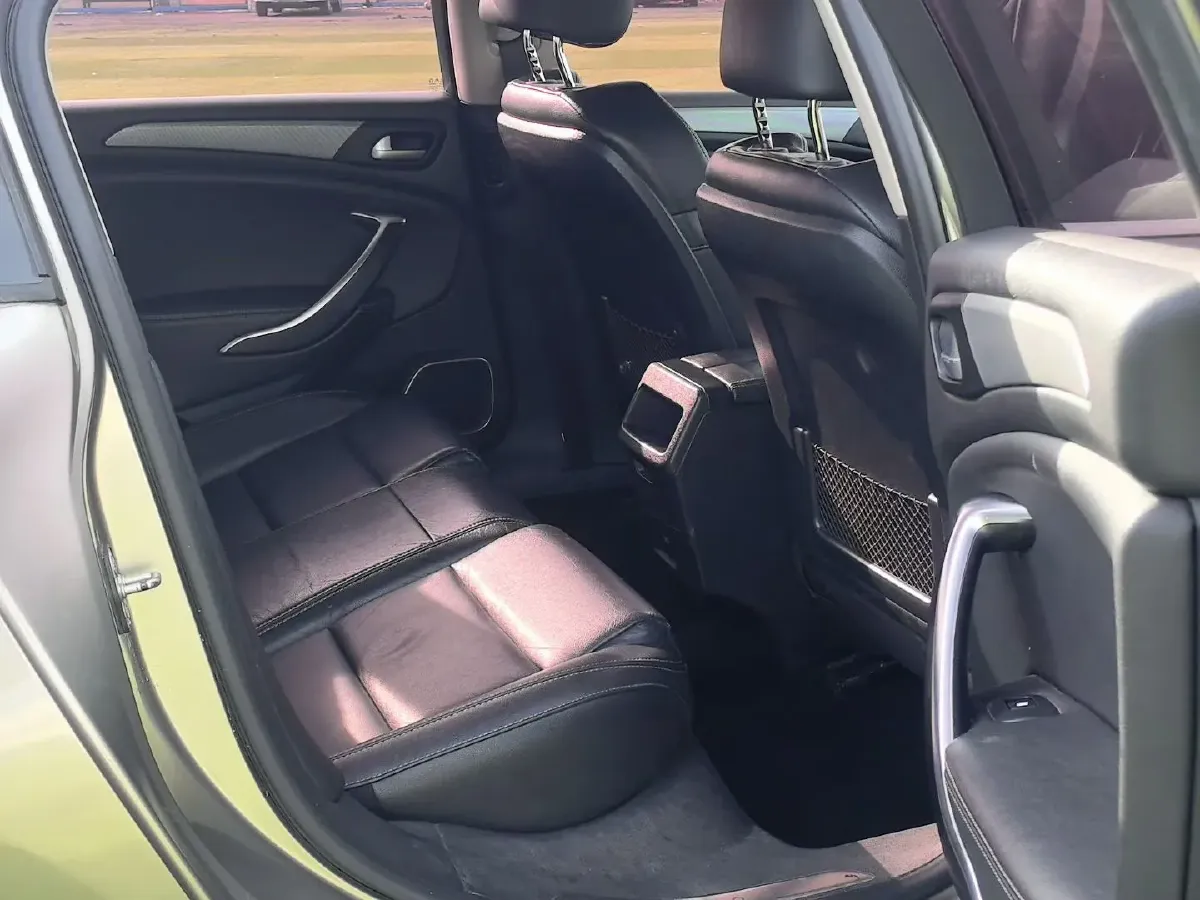 2017 Citroen C5 1.6T 167HP L4 6AT,autocango,china used car exporter,china ev exporter,chinese used car exporter,chinese used ev exporter