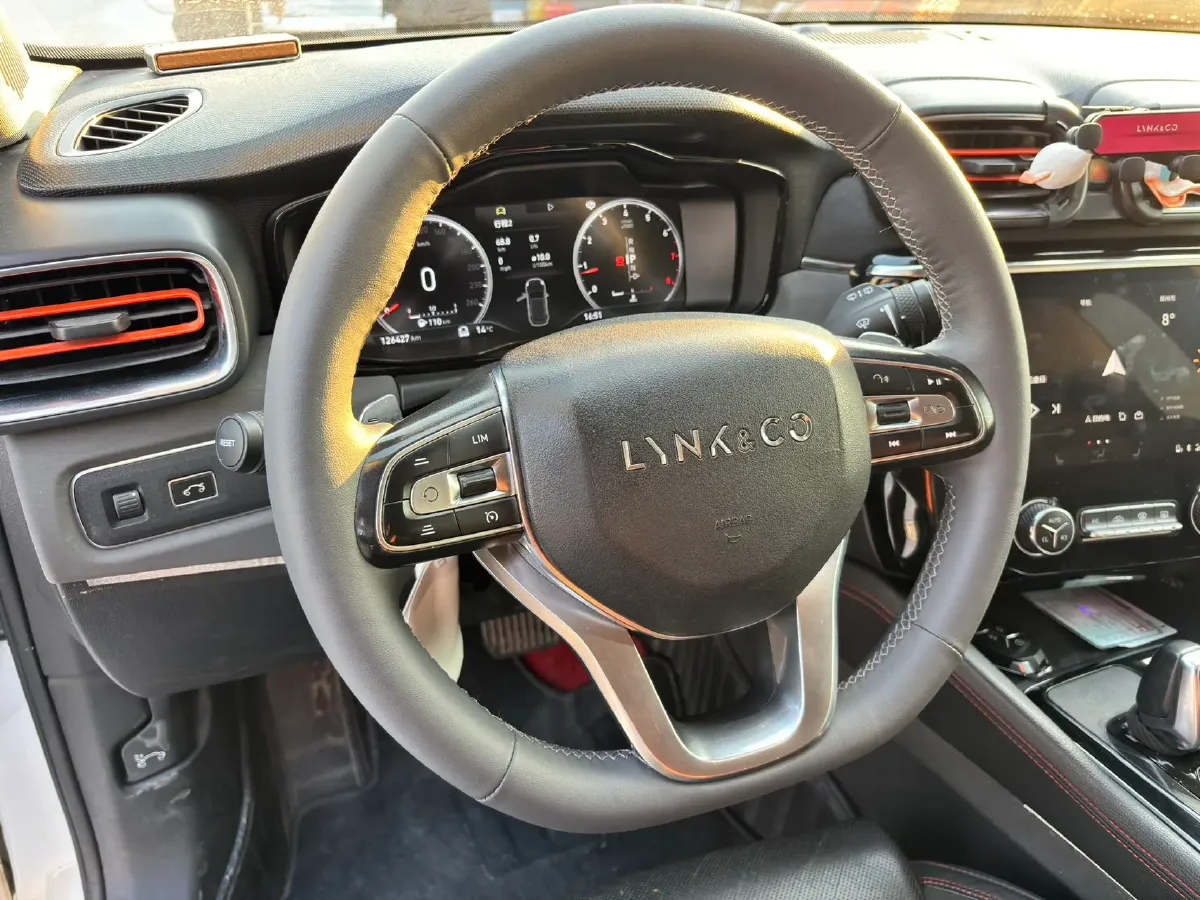 2018 Renault Koleos 2.0L 150HP L4 CVT,autocango,china used car exporter,china ev exporter,chinese used car exporter,chinese used ev exporter