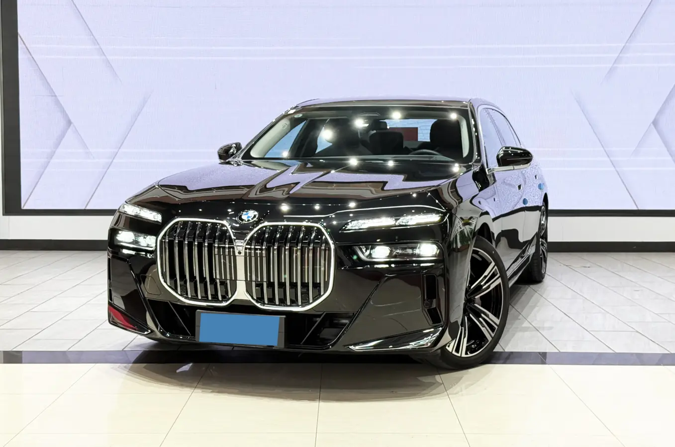 2023 BMW 7 Series 3.0T 381HP L6 8AT