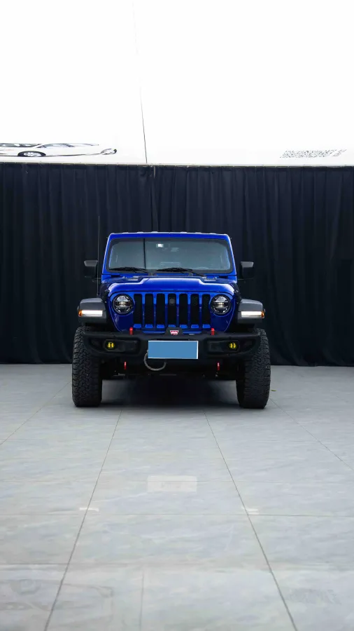 2018 Jeep Wrangler 2.0T 266HP L4 8AT,autocango,china used car exporter,china ev exporter,chinese used car exporter,chinese used ev exporter