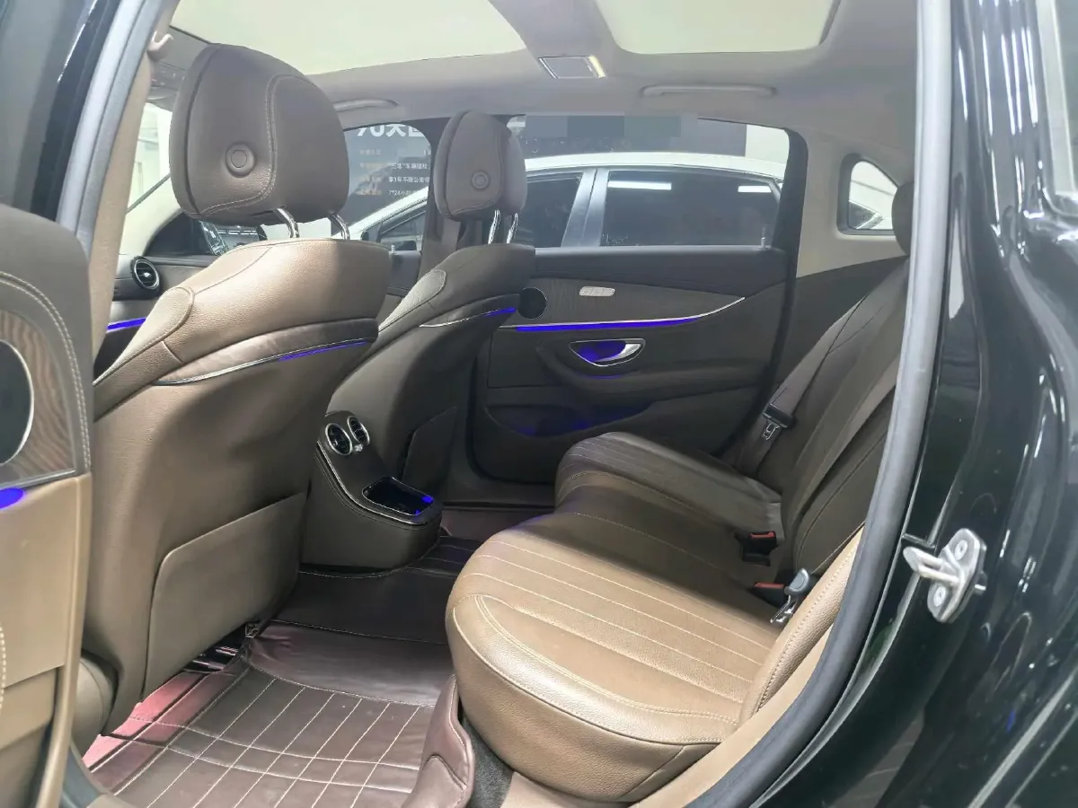 2021 Mercedes-Benz E Class 2.0T 258HP L4 9AT,autocango,china used car exporter,china ev exporter,chinese used car exporter,chinese used ev exporter